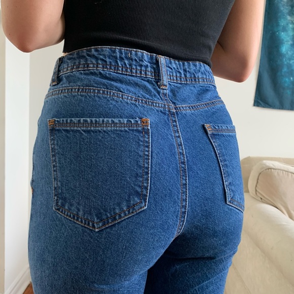 2/$25 High Rise Mom Jeans - Picture 5 of 8